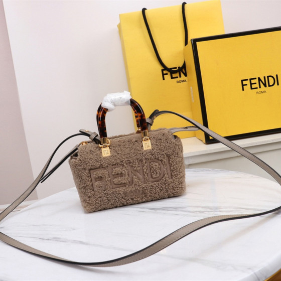 ByThe Way 067 17X18X8cm H 2colour